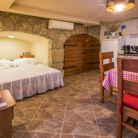 Apartament Samanic